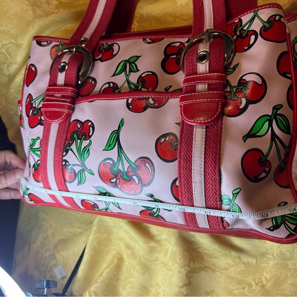 Rare authentic Isabella Fiore leather pink & red cherries tote w/ coin purse - Picture 5 of 16
